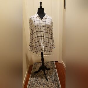 Alexander Jordan Womans Casual Button-Up Plaid White /Navy Long Shirt
